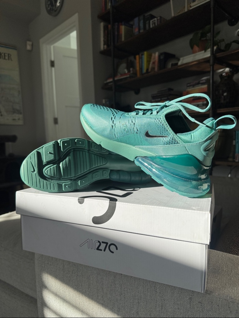 Women’s Nike Teal/Turquoise Air Max 270 Sneakers